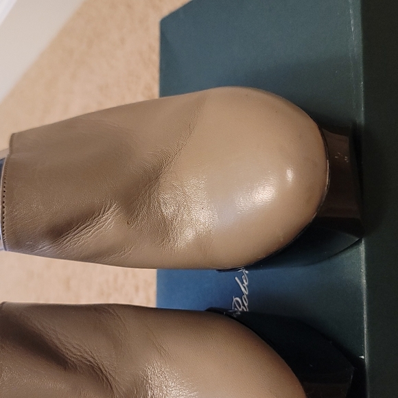 Great condition Robert Clergerie slides - Picture 14 of 17